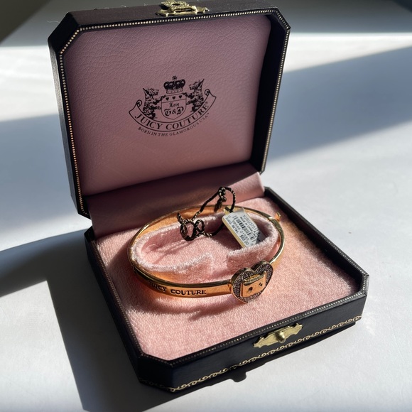 Juicy couture pave heart gold hinged bracelet - Picture 5 of 7